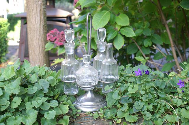 Brocante tafelset € 15,00