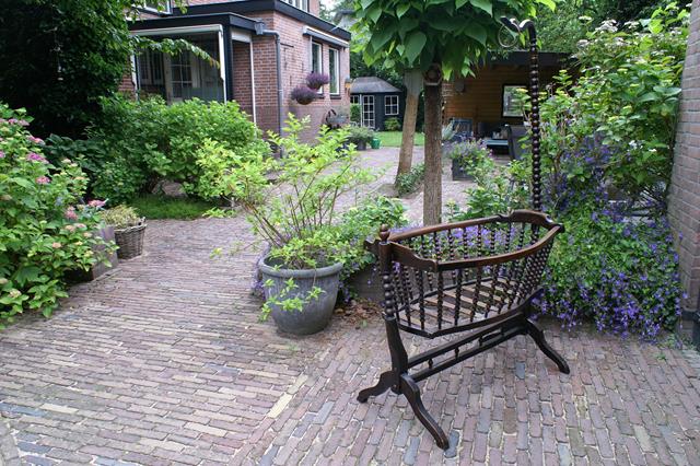 Antiek houten schommelwieg €85,00