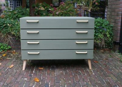 Vintage ladekastje € 165,00