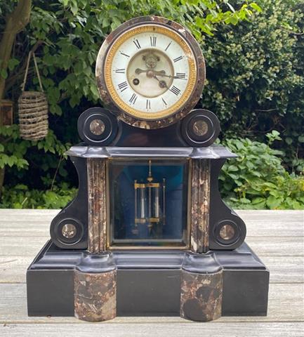 Franse/Belgische art deco pendule. € 195,00